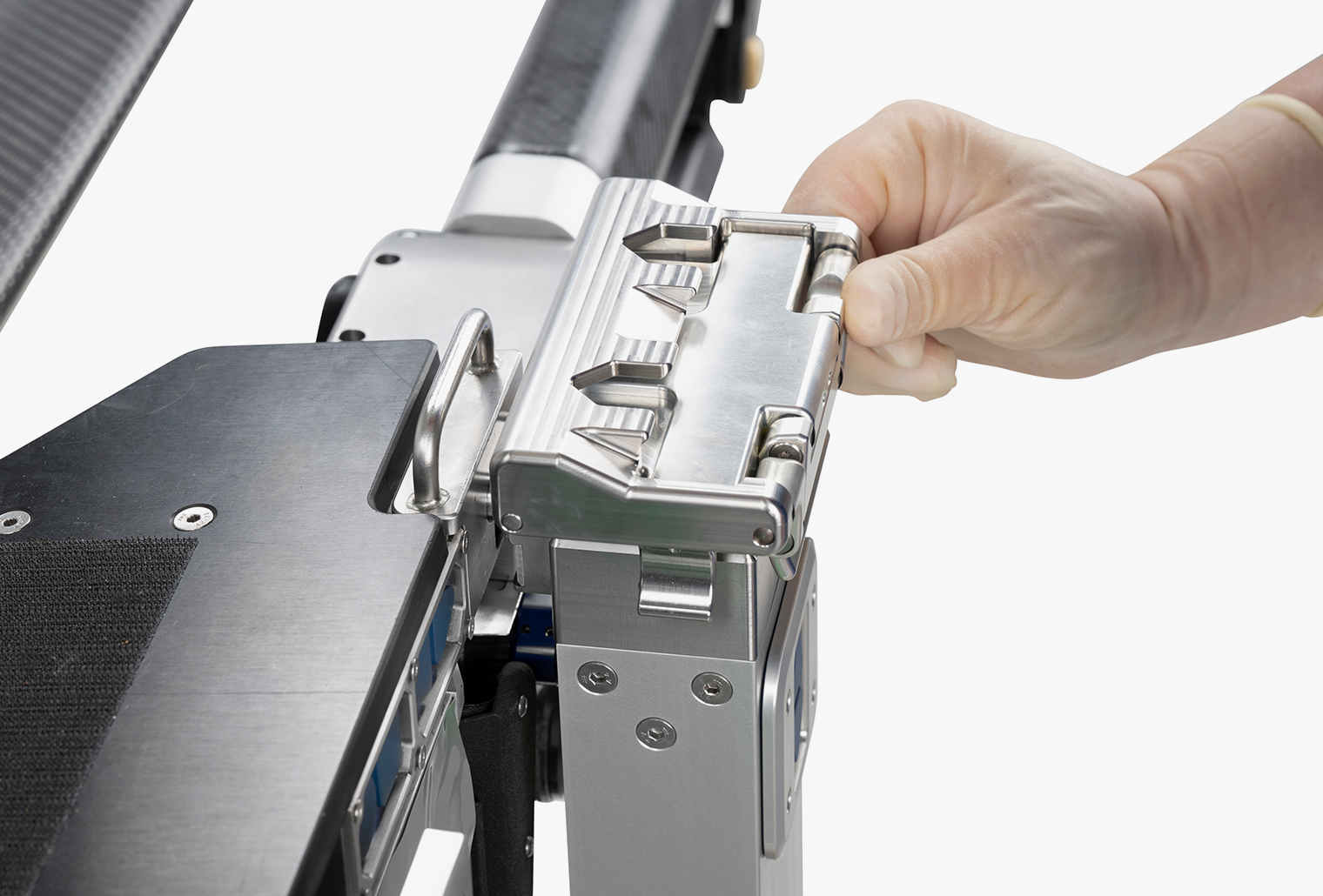 Adante_Remove Femur Lift_1